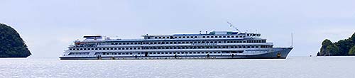abandoned chinese cruise ship palau bentprop
