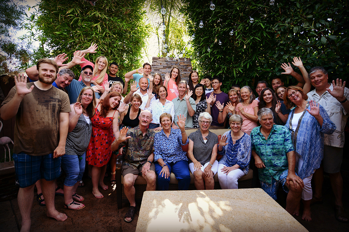 The Kelly family and MIA Research team with extended family at family reunion.